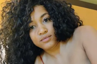 text me - 25 - Image 1