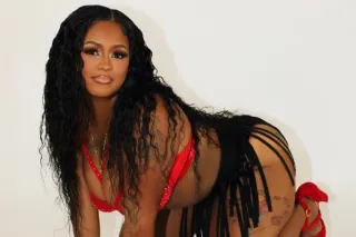 💯%REAL Natural EXOTIC LATINA w... - Image 1