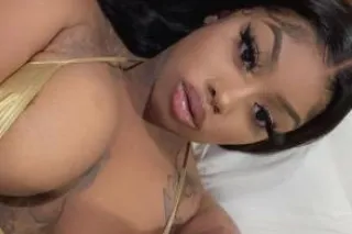 sexy tight , wet ebony queen👑 ... - Image 2