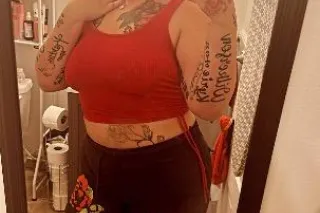 Come see me !Real Ad facetime me 😜 i do live shows and content google duo or snapchat❤ignore scammers on my post (currently pregnant) come see me for yourself and have a ball - Image 3