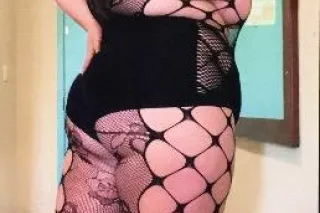 SEXY TIGHT💦🍑PHAT BOOTY COME SE... - Image 4