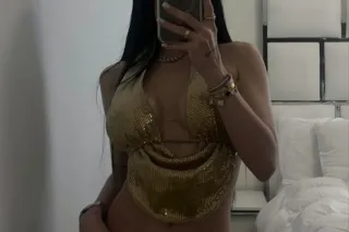 💕 THICK LATINA 💕 - 26 - Image 1