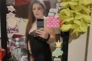 Here I am ready to show you a ... - Image 1