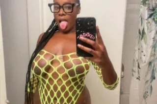 outcall specials /incalls available sexy upscale afro latina mami mila text for rates.🥰 - Image 5