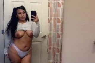 CUM ENJOY A FUN, RELAXING EXPERIENCE📲 YOUNG, SEXY AND READY TO PLEASE 😏 DON'T HESITATE, BOOK NOW😍 - Image 6