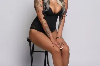 NEW PARTY GIRL in town . Your Best Kept Secret ! - Image 6