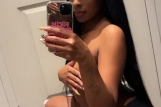 West Indian Gal 🇹🇹 - 24 - Image 2