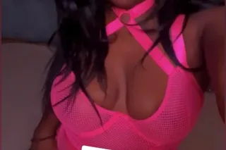 😘She Has Arrived. 😍Happy New Y... - Image 3