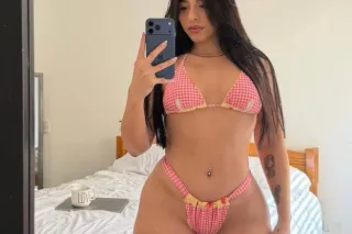 💎✨ LATINA HERMOSA DE PIES A CA... - Image 2