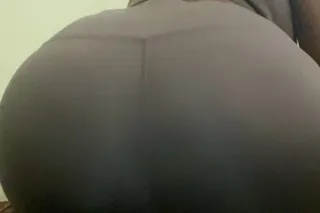 let me squirt while you cum in... - Image 2