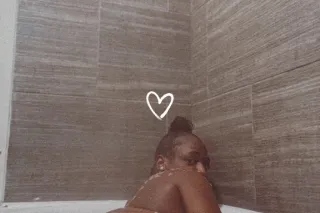 🍆👅💦( SHE SUCKS & FUCKS LIKE A PRO🔥🏆 CREAMER🧴 & SQUIRTER💦 ) 🍆💦😫🥰💋✔ - Image 9