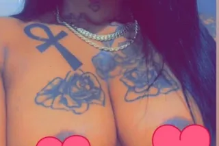 YOUR BEST CHOICE ON HERE ❤️❤️❤️IM ALL REAL - Image 2