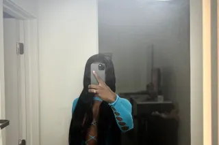 SWEET PETITE EBONY TREAT🍭🤍AVAI... - Image 1