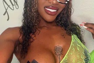 🎀✨🍦💧Ms. 👑Ayiona 👠🌹💋CaRiBbeAN G... - Image 1