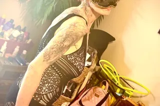 White Girl Wednesday/Mother & Daughter Fetish 🫦 - Image 9