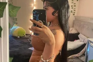 Wont you like to come play with me😩😏😏😍 - Image 3