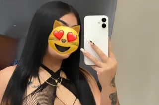 Hi, I'm a sexy, hot young lady... - Image 4