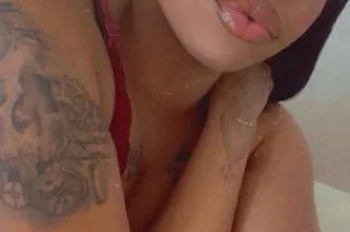 wet 💦 ass chocolate🍫 bunny - Image 3