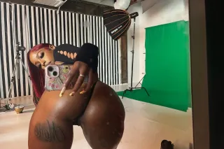 FRESHH FISHH 💕💕💕 - 26 - Image 1