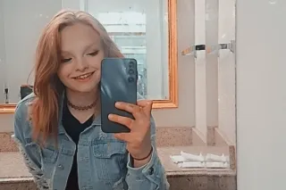 facefuck friday 😈💦 hmu deals -... - Image 2