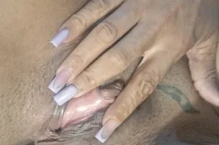 😻Cum play with Juicy Rubii😻 le... - Image 2