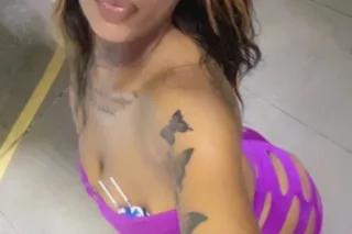 HERE for the DAY ONLY💚🤪 WETTT ... - Image 3
