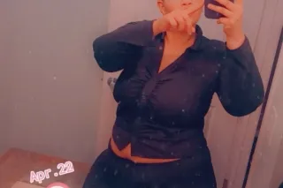 Hey Its Nicole 💜‼ Also doing a 2 girl show ❤😌 - Image 7