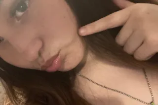 frehsly 18 slut - 18 - Image 2