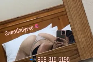 TWO GILRLS COME SEE US TONIGHT ❤LIL REDD AND SWEETLADYVEE HERE FOR A GOOD TIME NOT A LONG TIME !QV SPECIAL! - Image 6