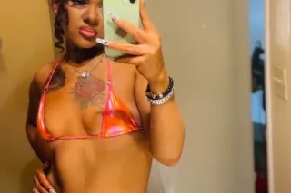 The Wetter Girl👑💦 Im And Islan... - Image 2