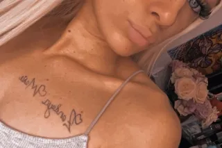 blue eyes pretty face💕 - 20 - Image 2