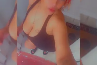 Hello DADDY 🤤😋 IM PARTY FRIEND... - Image 2