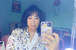 Sexy Mexican bombshell ready to play - Image 8