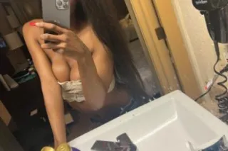 Ts Rihanna 🤫♥Let Me Be Your VERY Dirty Lil Secret 🤫♥ 💋PRETTY🔥TIGHT 💦 CLEAN 🍑 - Image 5