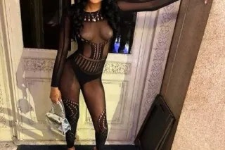 BRAND NEW PICS❤🌹BY FAR THE SEX... - Image 4