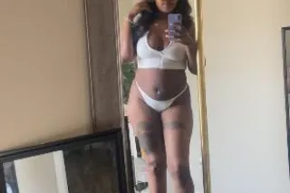 clean discreet ready now 🍑💦 12... - Image 3