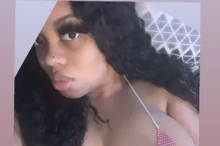 SEXY ASS FREAK READY TO CATCH ... - Image 3