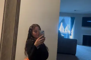 Face fuck w/ full service - Image 4