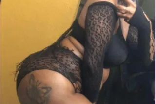 AVAILABLE NOW OUTCALLS/HOUR RO... - Image 2