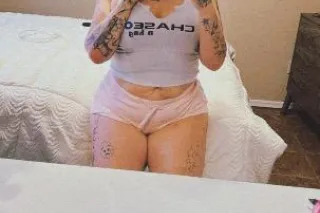 New Fun Blonde in Town - Image 8