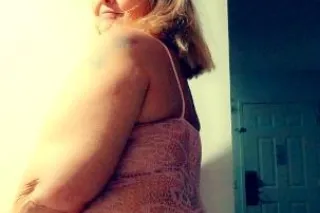 cum play in Shannon with me - Image 11