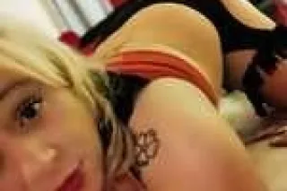 💋💋sexy blonde ready to have so... - Image 1