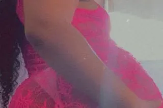 Your Favorite Sadee ✨XOXO ✨ 💋💋... - Image 4