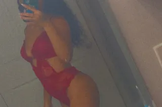 New In Town 💦 Lets Play ☺ - 21 - Image 1