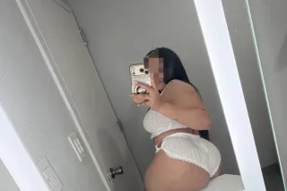 LATINA AMABLE Y COMPLACIENTE 😘... - Image 4