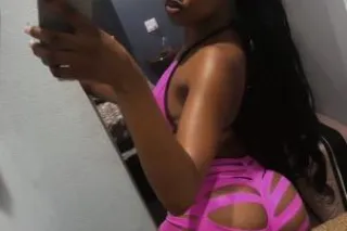 CUM PLAY 🫦OUTCALLS - Image 3