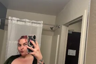 freaky tatted fun sexy bih & pussy REAL WET AND PRETTY - Image 3