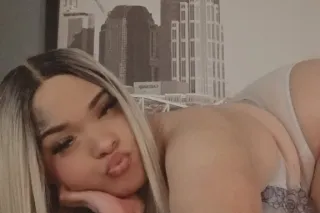 🥰 FACETIME SHOWS ,NEW NUMBER 💓... - Image 2