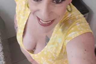The Allure of a OLDER WOMAN!! ..👠Confident💋Super Sexy🫦Slutty Cougar🥇Experience Sandras HUGE B👀ty! Mouth💋.Lets Get Nasty! - Image 8