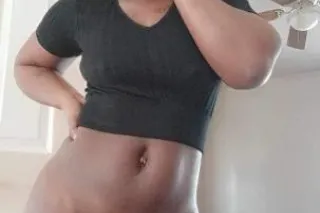 Hey Zaddy😘INCALLS ONLY🍫Chocolate Dread Head Pretty Lil Wet Queen✨ - Image 1